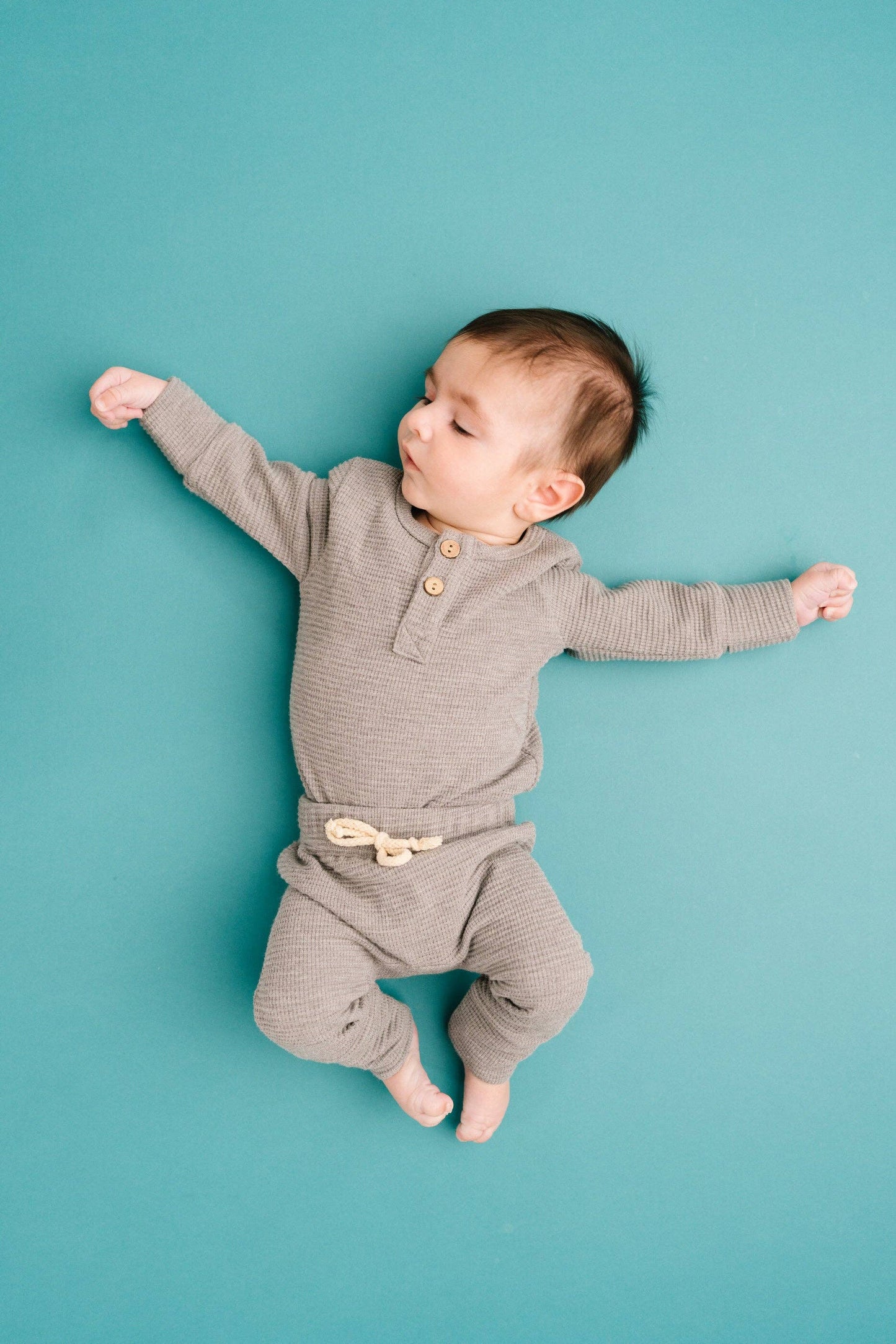 Pebble Gray Waffle Cozy Set